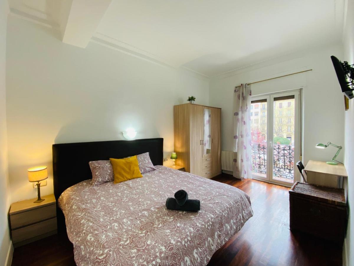 La Plaza Apartment San Sebastian Luaran gambar