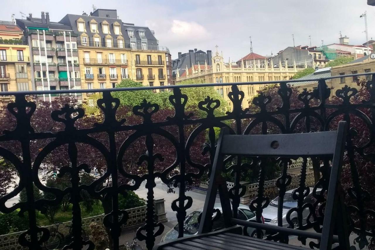 La Plaza Apartment San Sebastian Luaran gambar